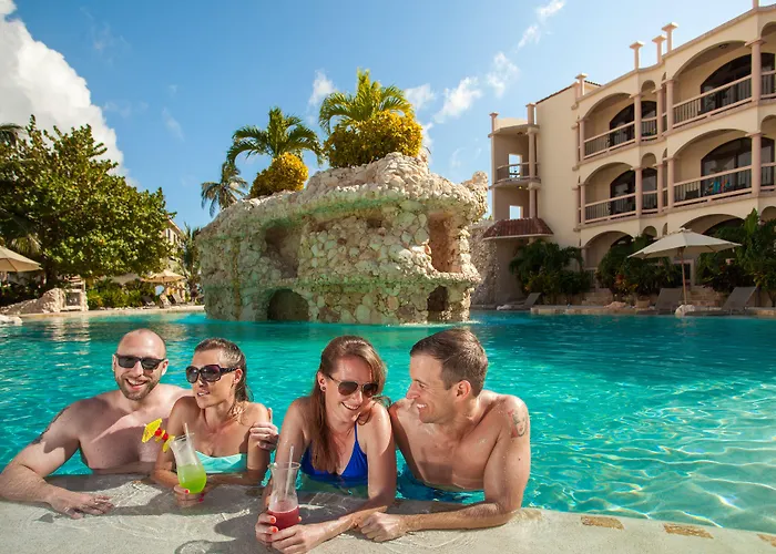 Resort Coco 4*
