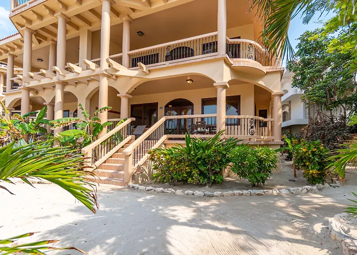 Coco San Pedro (Ambergris Caye)